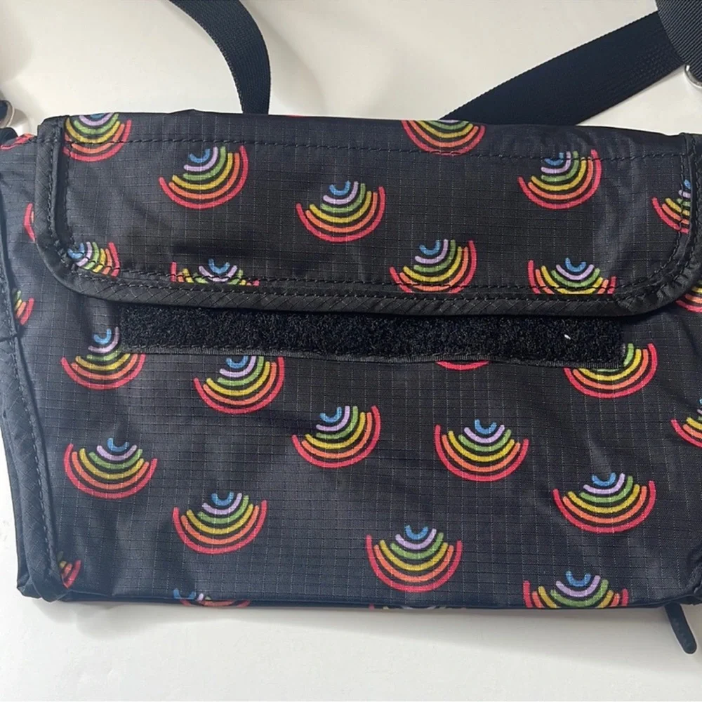 Hunter Original Packable Cross Body Bag Purse. Mini Rainbow Print